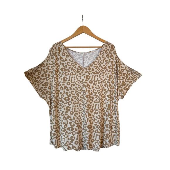 Amazon Women's V-Neck Leopard Soft Stretch Cold Shoulder Top Size XXL Beige Tan - Picture 2 of 8
